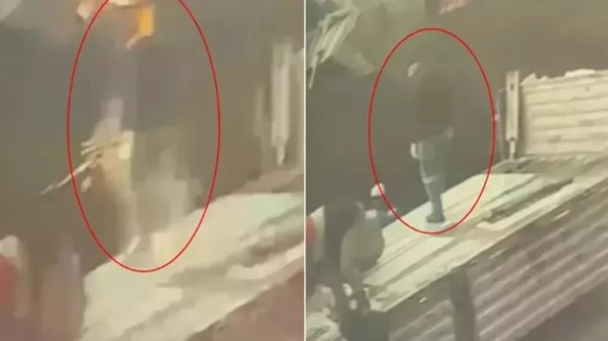 Po shkarkonte ngarkesën nga një kamion në Turqi, ky është momenti kur u godit nga rrufeja (VIDEO)