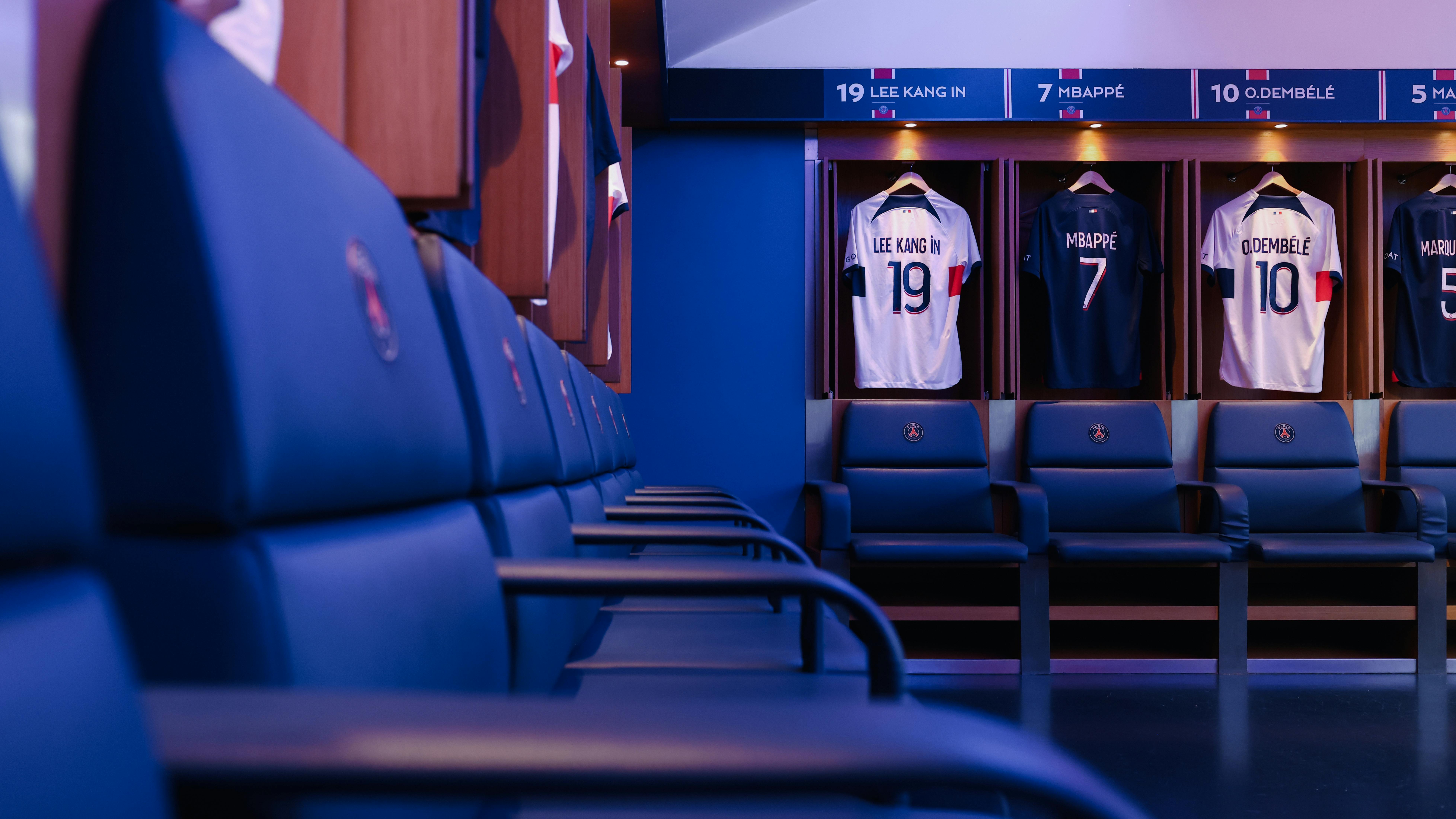“Behind-the-scenes sports moment, athlete alone in locker room before or after match, realistic lighting, professional sports atmosphere, no text, high resolution”