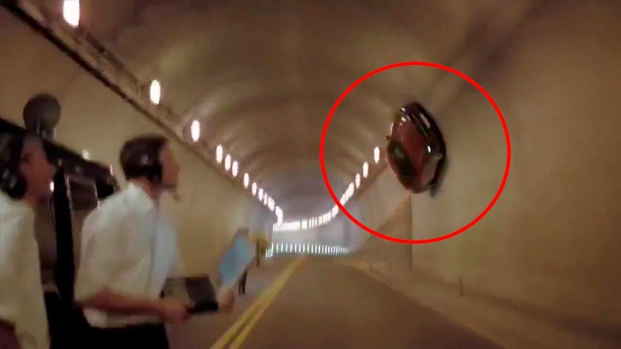 E pabesueshme/ Shikoni pamjet se si kjo makin arrin të kalon në tunel në këtë mënyr (VIDEO)