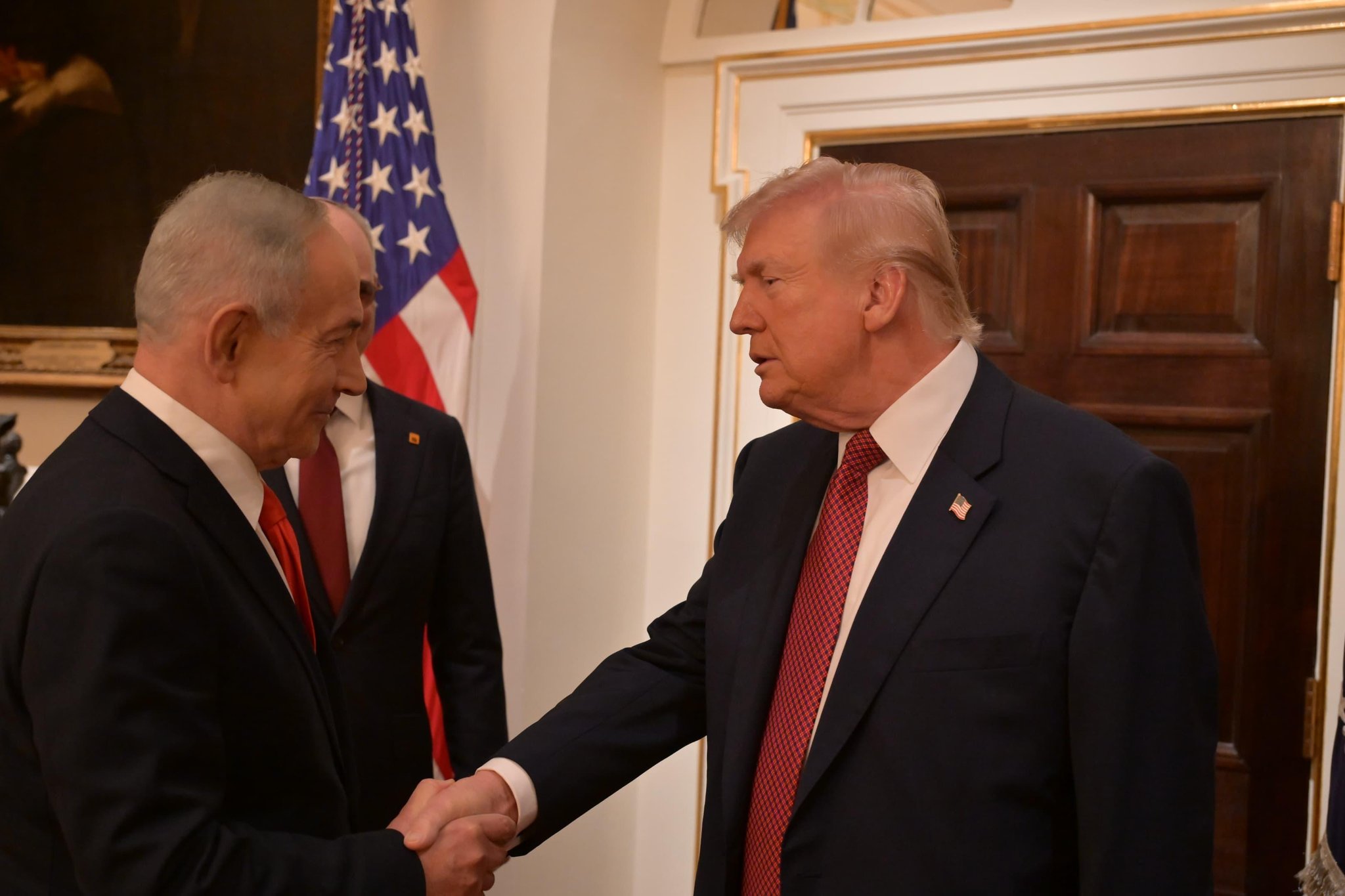 Trump takon Netanyahun, këmbëngul për vazhdimin e negociatave me Iranin