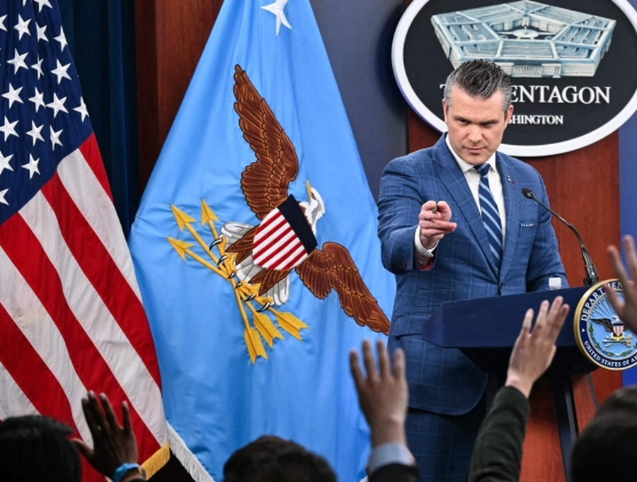 Gjuhë brutale, gafa dhe tone fetare: Pete Hegseth, Sekretari i Luftës që mendon se është “i dërguari i Zotit”