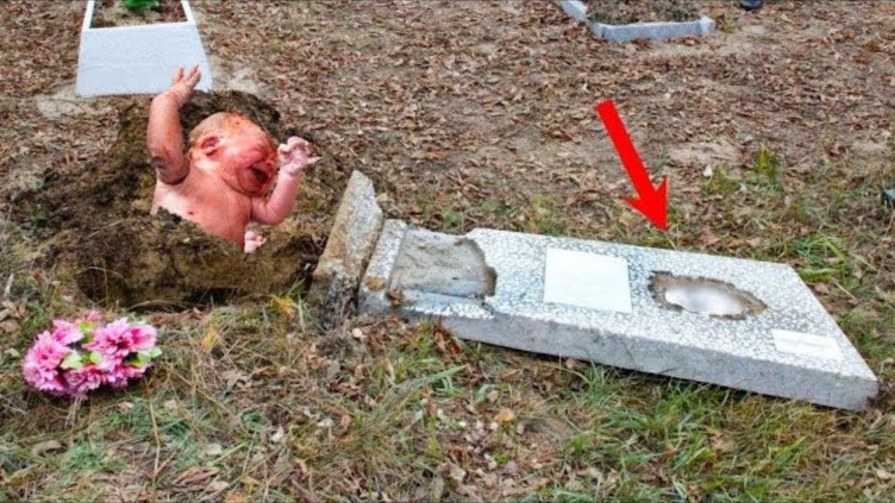 Plaku dëgjoi një ulërimë ndërsa po ecte nëpër varreza duke gërmuar gjeti fëmijën dhe ndodh e papritura..!(VIDEO)