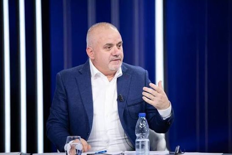 Hoxha: Rasti ‘Veliaj’ nuk është thjesht gjyqësor, por situatë me prapavijë politike aty jan përfshir edhe…!
