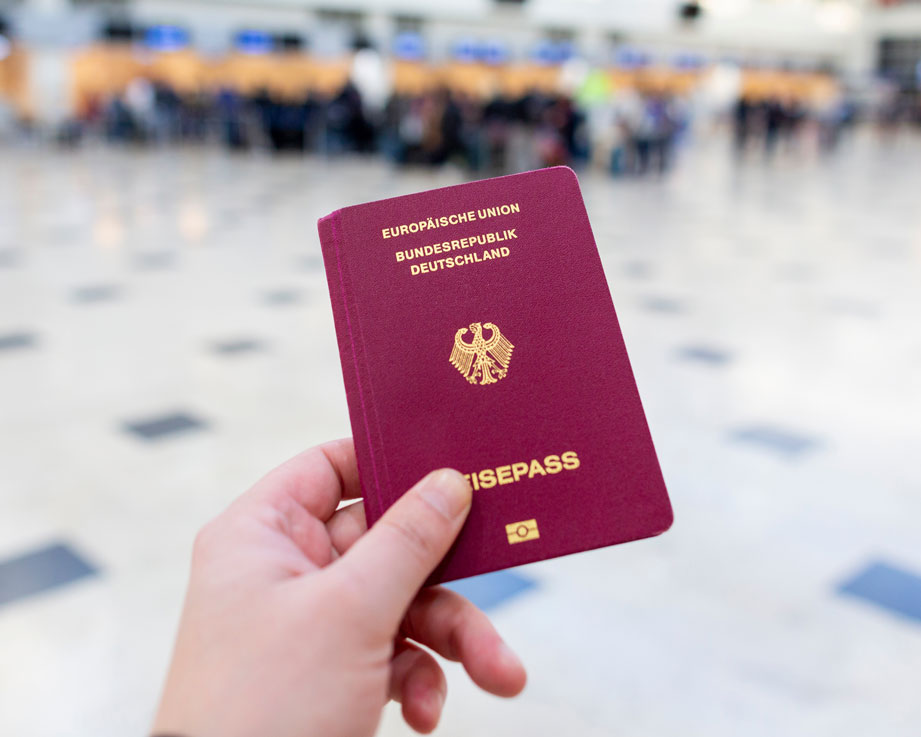 Ndryshim i madh në Gjermani, çfarë po ndodh me shtetësinë për emigrantët shqiptarë?